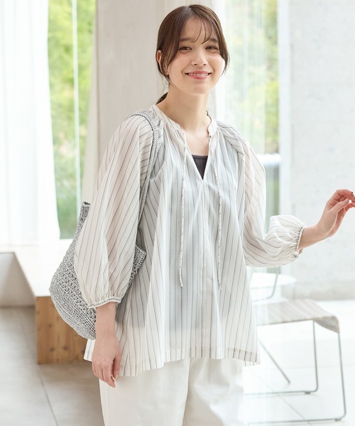 Honeys(ハニーズ)の「8分袖マオスキッパーブラウス(シャツ/ブラウス・レディース・オレンジ系その他/モカ/ベージュ系1/ブラック/グレイッシュブルー・M/L/LL)」の11枚目の写真