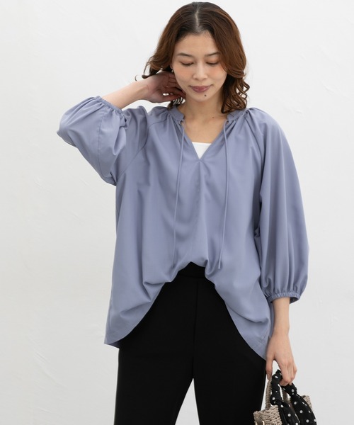 Honeys(ハニーズ)の「8分袖マオスキッパーブラウス(シャツ/ブラウス・レディース・オレンジ系その他/モカ/ベージュ系1/ブラック/グレイッシュブルー・M/L/LL)」の17枚目の写真