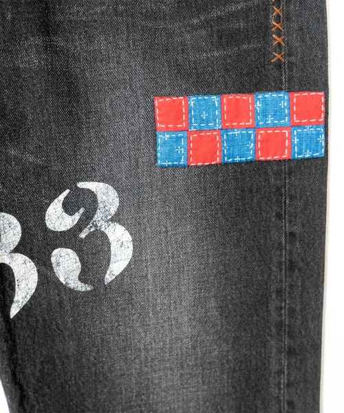 KHOKI(コッキ)の「【KHOKI/コッキ】Hand-Embroidered Denim Pants(デニムパンツ・メンズ・ブラック/インディゴブルー・2/1)」の6枚目の写真