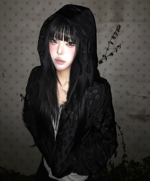 AMESWORLDWIDE(アメスワールドワイド)の「GLOSSY DOT WINDBREAKER BLACK(ナイロンジャケット・レディース・その他・FREE)」の13枚目の写真