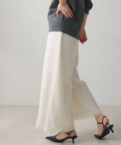 Bou Jeloud（ブージュルード）の「チュールプリーツフレアパンツ（その他パンツ・レディース・ブラック/アイボリー・MEDIUM）」の8枚目の写真