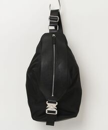 TORNADO MART（トルネードマート）の「ﾚｻﾞｰﾅｲﾛﾝﾌｫﾙﾃﾞｯﾄﾞﾜﾝｼｮﾙﾀﾞｰBAG（ボディバッグ/ウエストポーチ）」