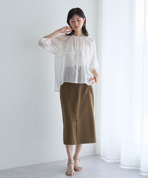 YECCA VECCA(イェッカヴェッカ)の「タックスリーブシアーシャツ(シャツ/ブラウス・レディース・ブラック/オフホワイト/オレンジ・FREE)」の19枚目の写真