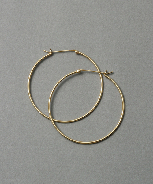 Lilas(リラ)の「《WEB限定》【SAMH by LILAS】フープピアス50mmK18GP(両耳)(ピアス(両耳用)・レディース・ゴールド・FREE)」の1枚目の写真