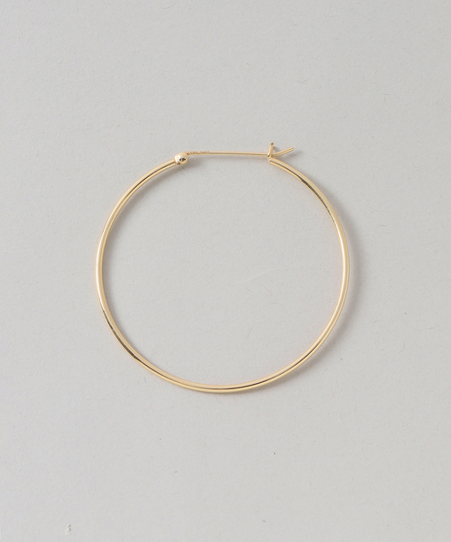 Lilas(リラ)の「《WEB限定》【SAMH by LILAS】フープピアス50mmK18GP(両耳)(ピアス(両耳用)・レディース・ゴールド・FREE)」の8枚目の写真