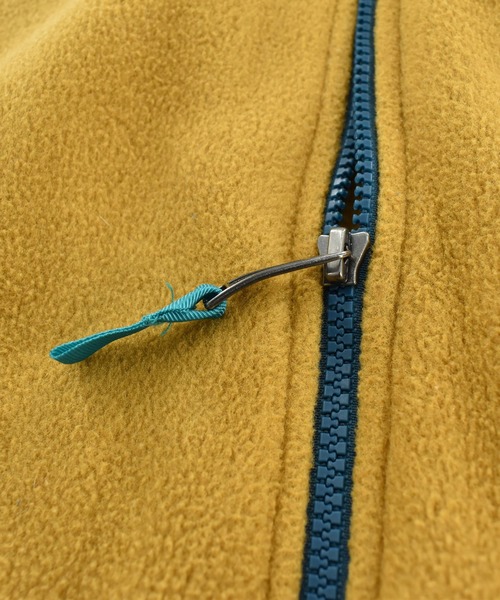 patagonia（パタゴニア）の「【USED】Patagonia シンチラ スナップT ベスト（ベスト・メンズ・イエロー・MEDIUM）」の4枚目の写真