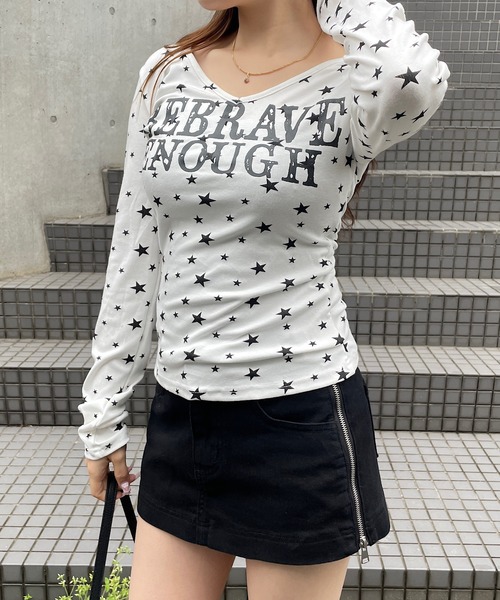 ROGER AND RAW(ロジャーアンドロウ)の「スタープリントVネックロンT(Tシャツ/カットソー・レディース・ホワイト/グレー・FREE)」の22枚目の写真