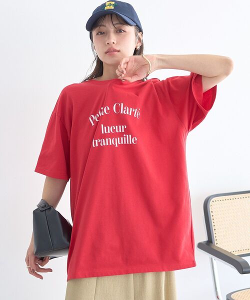 earth music&ecology(アースミュージックアンドエコロジー)の「【接触冷感】アソートプリントTシャツ(Tシャツ/カットソー・レディース・レッド/オフホワイト/チャコールグレー・FREE)」の4枚目の写真