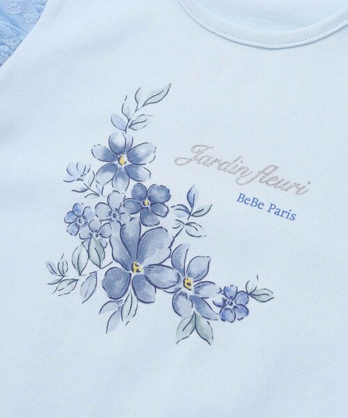 BeBe(ベベ)の「ジャルダンフルーリプリントレースバルーンスリーブ天竺Tシャツ(Tシャツ/カットソー・キッズ・ブルー/ホワイト・120cm/150cm/140cm/130cm/110cm)」の14枚目の写真