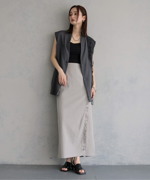 &g'aime(アンジェム)の「【&g'aime 】ラッフルラインスカート Ruffle Line Skirt(スカート・レディース・ブラック/グレー・FREE)」の21枚目の写真