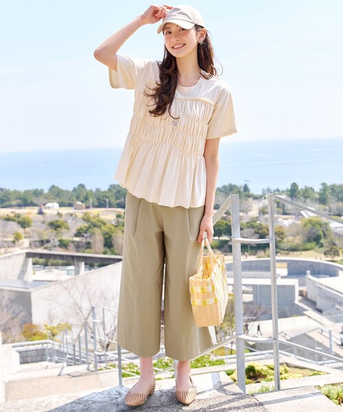 Tiaclasse(ティアクラッセ)の「ストレッチタックワイドパンツ(その他パンツ・レディース・ベージュ/グレー/ブラック・XXL/XL)」の4枚目の写真