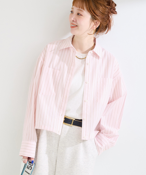 B.C STOCK(ベーセーストック)の「ウォッシャブル / クロップ丈ドロストシャツ(シャツ/ブラウス・レディース・ライトグレー/ピンク系その他/ブルー・FREE)」の3枚目の写真