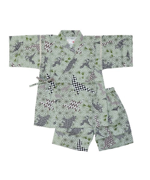 box408(ボックスヨンマルハチ)の「甚平 キッズ 男の子 上下セット 日本製生地 綿100% 子供(浴衣・キッズ・A/B/G/I/H/J/C/D/E/F/K/L/S/P/T/R/M/O/N/Q・100cm/110cm/120cm/130cm)」の7枚目の写真