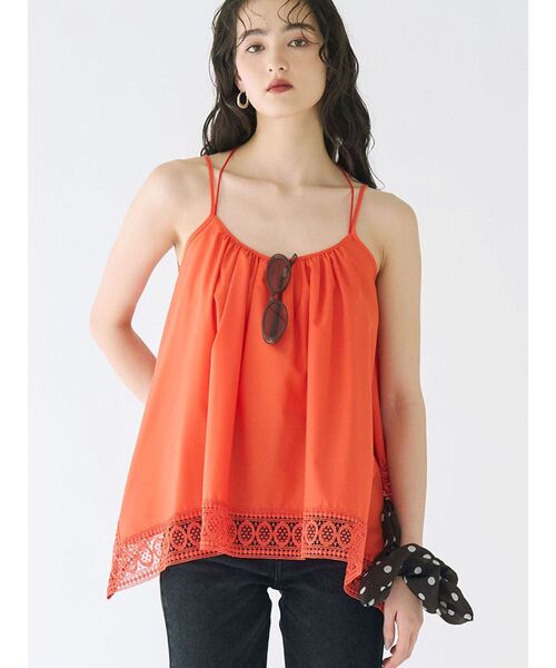 LAGUNAMOON（ラグナムーン）の「レースヘムチュニック 【夏服】 【レイヤードトップス】（キャミソール・レディース・ネイビー/オレンジ/ホワイト・FREE）」の4枚目の写真