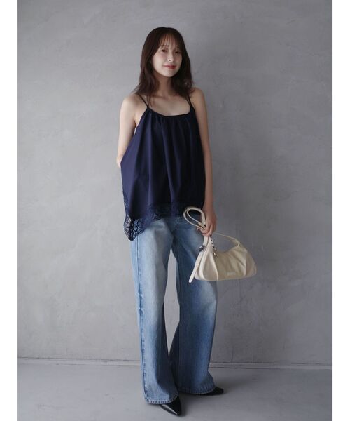 LAGUNAMOON（ラグナムーン）の「レースヘムチュニック 【夏服】 【レイヤードトップス】（キャミソール・レディース・ネイビー/オレンジ/ホワイト・FREE）」の10枚目の写真