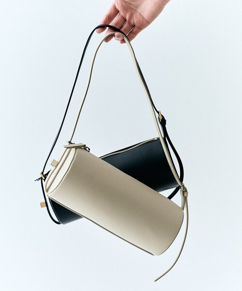 Whim Gazette(ウィムガゼット)の「<WEB限定>【BOTERO】LORI Bag(ハンドバッグ・レディース・ブラック/アイボリー・FREE)」の6枚目の写真