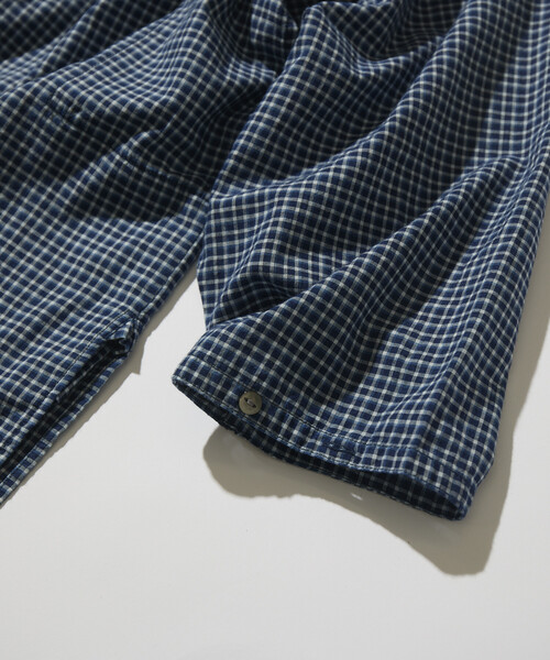 CAHLUMN(カウラム)の「CAHLUMN/カウラム Indigo Madras Check Pullover Stand Collar Shirt(シャツ/ブラウス・メンズ・ネイビー・MEDIUM/LARGE/X-LARGE/XX-LARGE)」の8枚目の写真