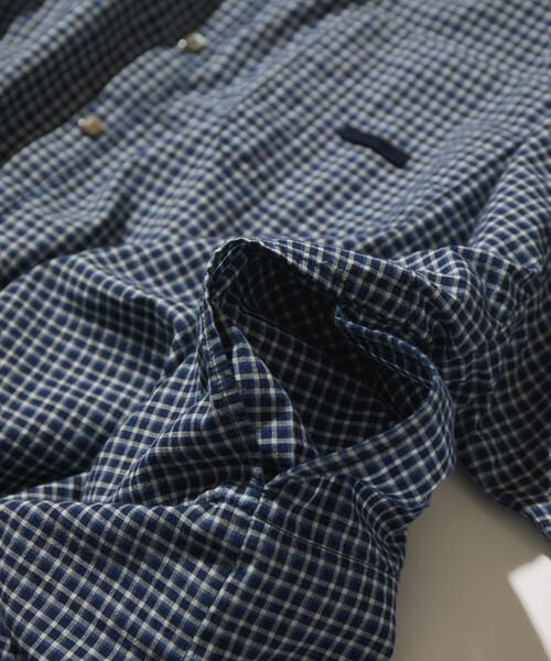 CAHLUMN(カウラム)の「CAHLUMN/カウラム Indigo Madras Check Pullover Stand Collar Shirt(シャツ/ブラウス・メンズ・ネイビー・MEDIUM/LARGE/X-LARGE/XX-LARGE)」の10枚目の写真