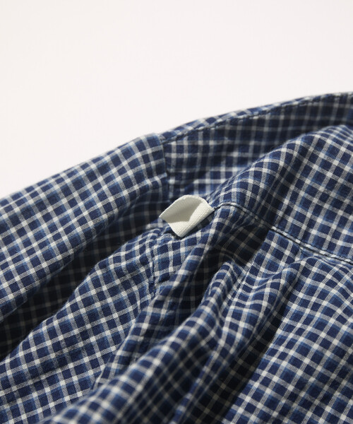CAHLUMN(カウラム)の「CAHLUMN/カウラム Indigo Madras Check Pullover Stand Collar Shirt(シャツ/ブラウス・メンズ・ネイビー・MEDIUM/LARGE/X-LARGE/XX-LARGE)」の12枚目の写真