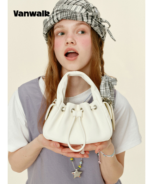 VANWALK（バンウォーク）の「Mochi Leather Tote Bag [White]（ショルダーバッグ・レディース・ホワイト・FREE）」の7枚目の写真