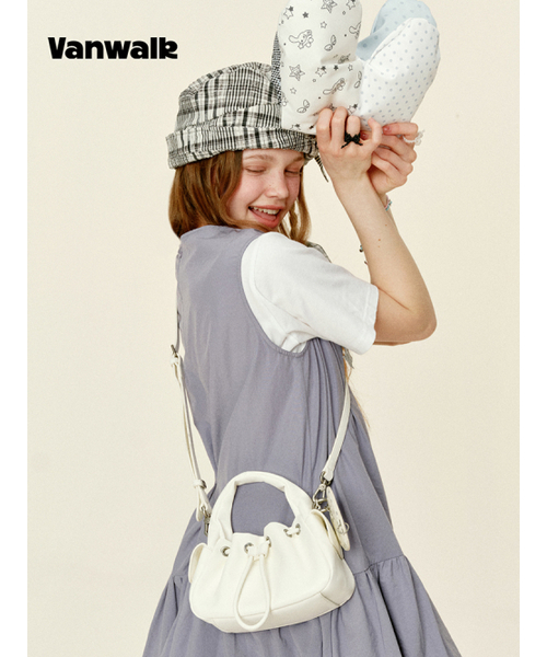 VANWALK（バンウォーク）の「Mochi Leather Tote Bag [White]（ショルダーバッグ・レディース・ホワイト・FREE）」の8枚目の写真