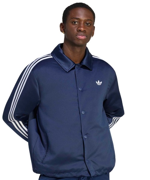 adidas(アディダス)の「adidas 3 STRIPES SATIN PADDED JACKET / アディダス 3ストライプス サテン パデッド ジャケット(その他アウター・メンズ・ネイビー・S/M/L/XL/XXL)」の2枚目の写真