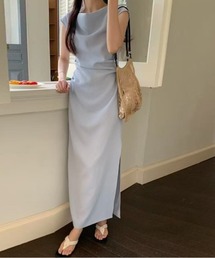YUGA_YGMC　　Korean-style　French sleeve, slit, I-line dress