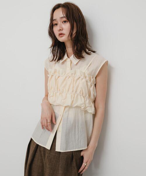 SENSE OF PLACE by URBAN RESEARCH(センスオブプレイスバイアーバンリサーチ)の「ビスチェセットノースリーブシャツ(シャツ/ブラウス・レディース・アイボリー/キャメル/ネイビー/ブラック・ONE)」の6枚目の写真
