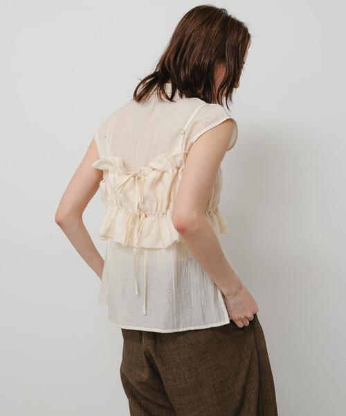 SENSE OF PLACE by URBAN RESEARCH(センスオブプレイスバイアーバンリサーチ)の「ビスチェセットノースリーブシャツ(シャツ/ブラウス・レディース・アイボリー/キャメル/ネイビー/ブラック・ONE)」の8枚目の写真