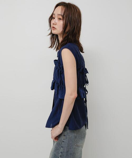 SENSE OF PLACE by URBAN RESEARCH(センスオブプレイスバイアーバンリサーチ)の「ビスチェセットノースリーブシャツ(シャツ/ブラウス・レディース・アイボリー/キャメル/ネイビー/ブラック・ONE)」の20枚目の写真