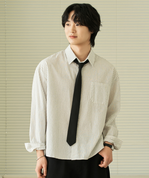 HYOJI(ヒョージ)の「26 SS セミクロップライトウェイトストライプシャツ (5カラー)(シャツ/ブラウス・メンズ・ネイビー/ホワイト/スカイブルー/チャコール/ブラック・S/XL/L/M)」の20枚目の写真