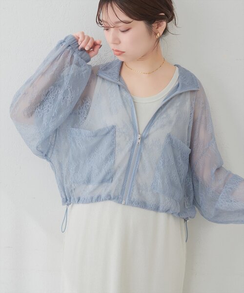 natural couture(ナチュラルクチュール)の「スタンドショートブルゾン(ブルゾン・レディース・アイボリー/グレー/ブルー/ブラック・FREE)」の4枚目の写真