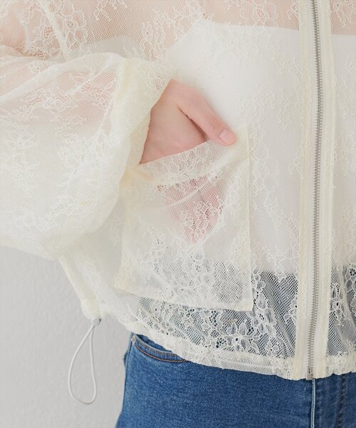 natural couture(ナチュラルクチュール)の「スタンドショートブルゾン(ブルゾン・レディース・アイボリー/グレー/ブルー/ブラック・FREE)」の15枚目の写真