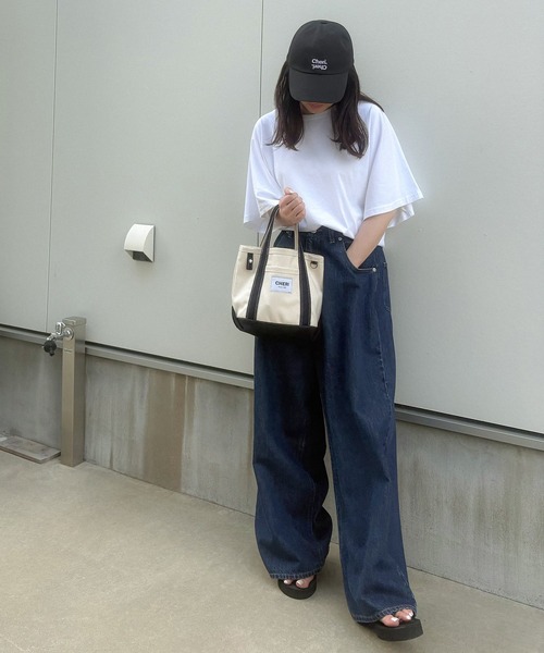 PICHI(ピイチ)の「ストレートワイドデニム(デニムパンツ・レディース・ブルー・L/M/S)」の17枚目の写真