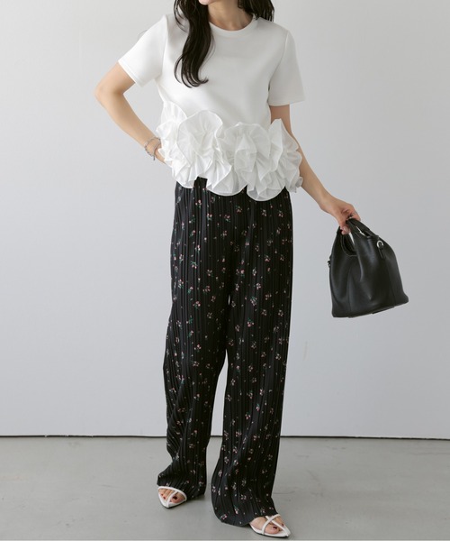 AMELY(エミリー)の「総柄プリーツパンツ(その他パンツ・レディース・ホワイト系その他/ネイビー系/ブラック系その他/ブラック/アイボリー・M/L)」の10枚目の写真