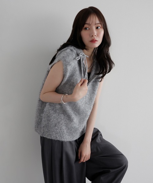 AMUU. PRECIEUSE（アムープレシューズ）の「モヘアジップフードベスト（ベスト・レディース・オフホワイト/ブラック/グレー・FREE）」の15枚目の写真