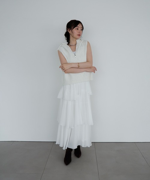 AMUU. PRECIEUSE（アムープレシューズ）の「モヘアジップフードベスト（ベスト・レディース・オフホワイト/ブラック/グレー・FREE）」の8枚目の写真