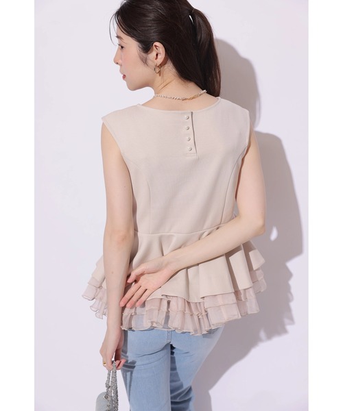 Rirandture(リランドチュール)の「ティアードラッフルペプラムカットソー(Tシャツ/カットソー・レディース・ピンクベージュ/ブラック・2)」の4枚目の写真