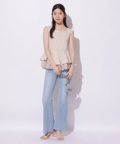 Rirandture(リランドチュール)の「ティアードラッフルペプラムカットソー(Tシャツ/カットソー・レディース・ピンクベージュ/ブラック・2)」の3枚目の写真