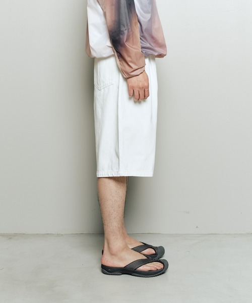 bal(バル)の「OVER SIZED DENIM SHORT(デニムパンツ・メンズ・ブラック/ホワイト・3/2/1)」の3枚目の写真