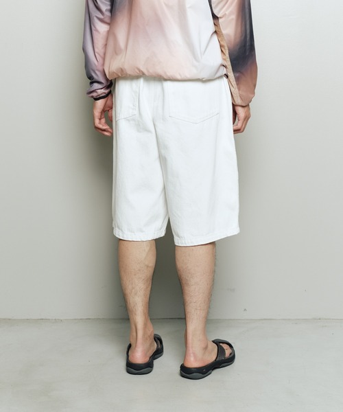 bal(バル)の「OVER SIZED DENIM SHORT(デニムパンツ・メンズ・ブラック/ホワイト・3/2/1)」の4枚目の写真