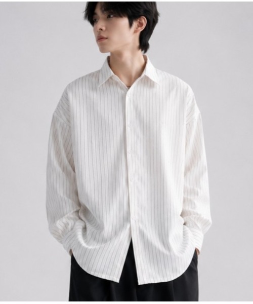Sakka(サッカ)の「ピンストライプシャツ(シャツ/ブラウス・メンズ・ホワイト/ブラック・LARGE/MEDIUM/X-LARGE)」の1枚目の写真