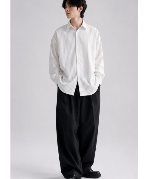 Sakka(サッカ)の「ピンストライプシャツ(シャツ/ブラウス・メンズ・ホワイト/ブラック・LARGE/MEDIUM/X-LARGE)」の3枚目の写真