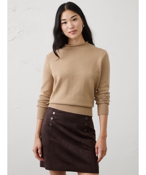 BANANA REPUBLIC FACTORY STORE(バナナリパブリック ファクトリーストア)の「BANANA REPUBLIC FACTORY STORE Perfectly Soft ロールモックネックセーター(ニット/セーター・レディース・ブラック/ホワイト/キャメル/レッド系その他・M/L/XS/S)」の3枚目の写真