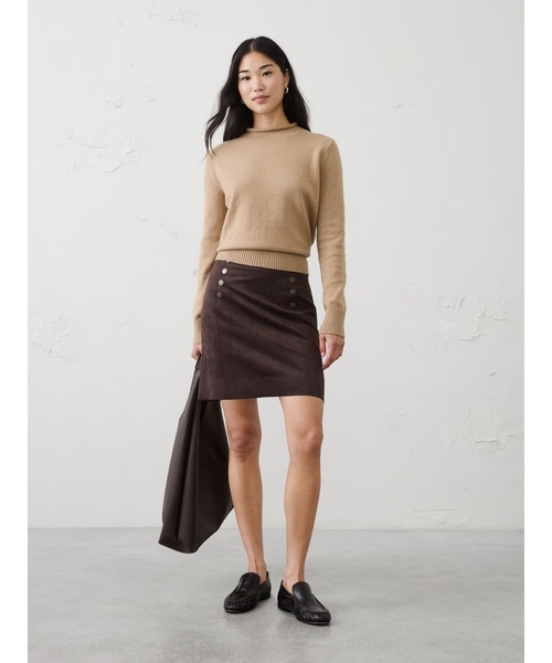 BANANA REPUBLIC FACTORY STORE(バナナリパブリック ファクトリーストア)の「BANANA REPUBLIC FACTORY STORE Perfectly Soft ロールモックネックセーター(ニット/セーター・レディース・ブラック/ホワイト/キャメル/レッド系その他・M/L/XS/S)」の9枚目の写真