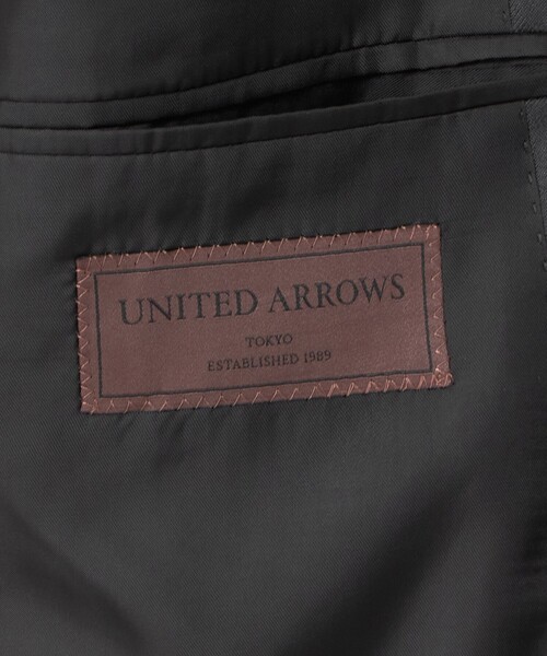 UNITED ARROWS(ユナイテッドアローズ)の「グリーン シャークスキン シングル 3ボタン スーツ MCーMODEL ヨコストレッチ(セットアップ・メンズ・ダークグリーン・50/46/48)」の11枚目の写真