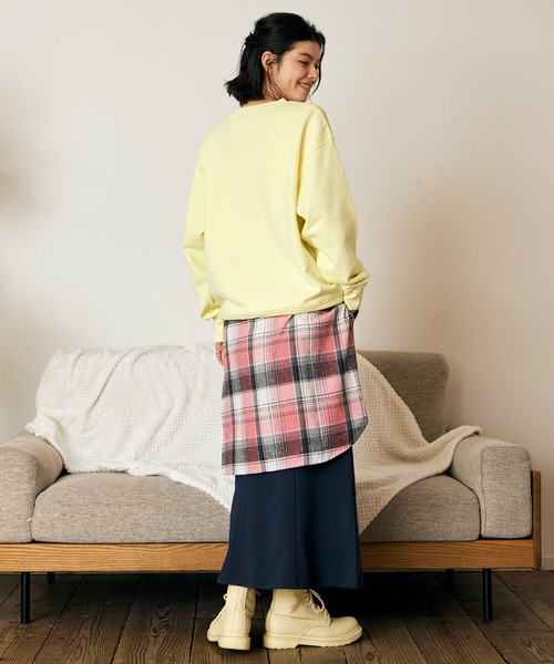 RIKKA FEMME(リッカファム)の「RIKKA FEMME/リッカファム トレーナー スウェット 裏毛 ドッググラフィック RF6F-1101(スウェット・レディース・イエロー/グレー/ピンク・FREE)」の14枚目の写真
