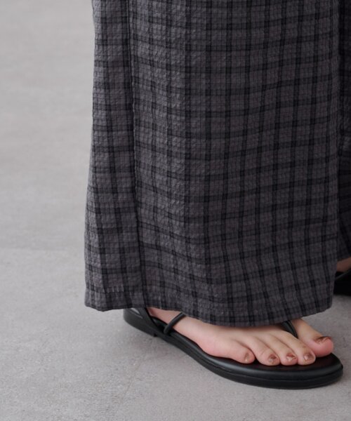 DISCOAT(ディスコート)の「チェック柄イージーパンツ(その他パンツ・レディース・ブラウン/ネイビー・MEDIUM/SMALL/LARGE)」の19枚目の写真