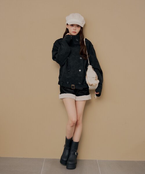 Chico（チコ）の「ボアコーデュロイショートパンツ（その他パンツ・レディース・ブラック/ベージュ/ブラウン・SMALL/MEDIUM）」の8枚目の写真