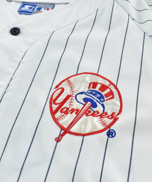 NBA/NFL/NHL/MLB（エヌビーエーエヌエフエルエヌエイチエルエムエルビー）の「【USED】STARTER “MLB N.Y Yankees” ゲームシャツ（シャツ/ブラウス・メンズ・ホワイト・X-LARGE）」の2枚目の写真